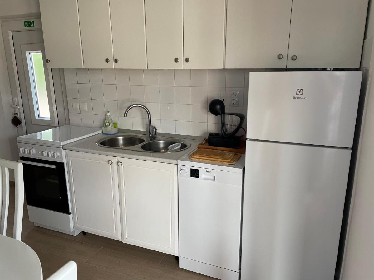 Apartman Emilija Vinišće Zewnętrze zdjęcie